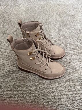 Marc Fisher Girls Boot 13